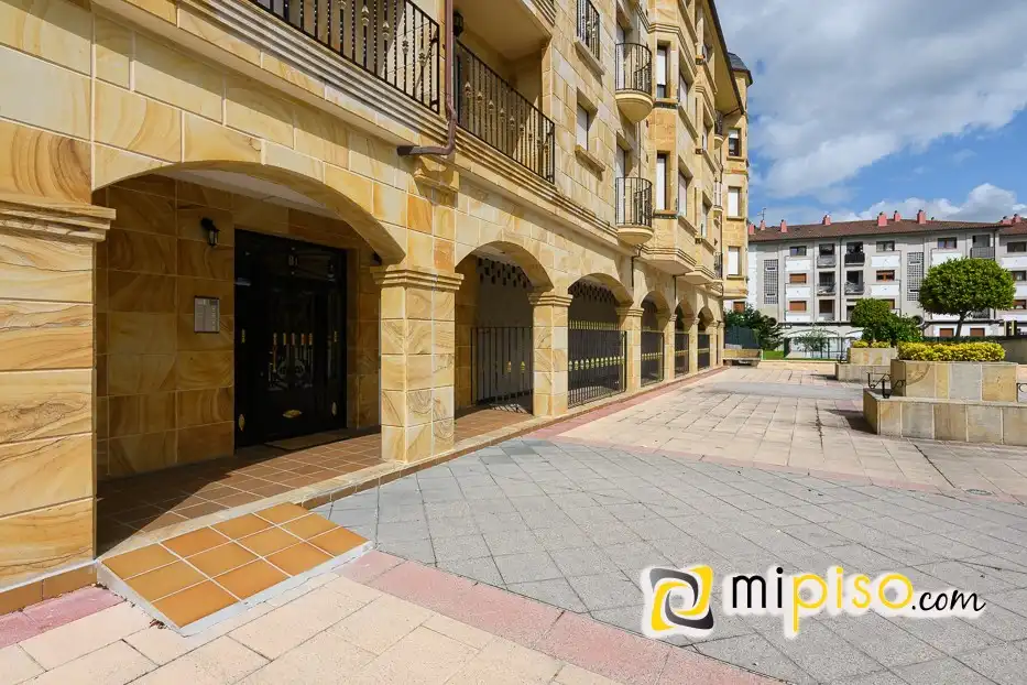 Piso de alquiler en BOLERA (LA), 3, Bárcena de Cicero