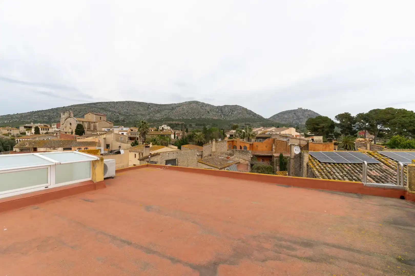 Vista exterior de Casa adosada en venda en Ullà amb Calefacció