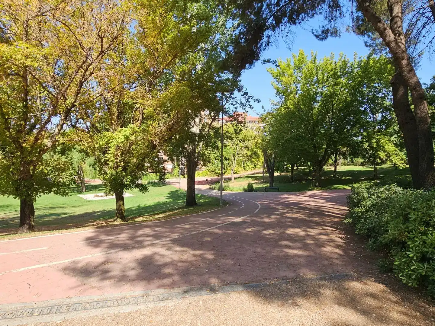 Vista exterior de Pis en venda en Guadalajara Capital