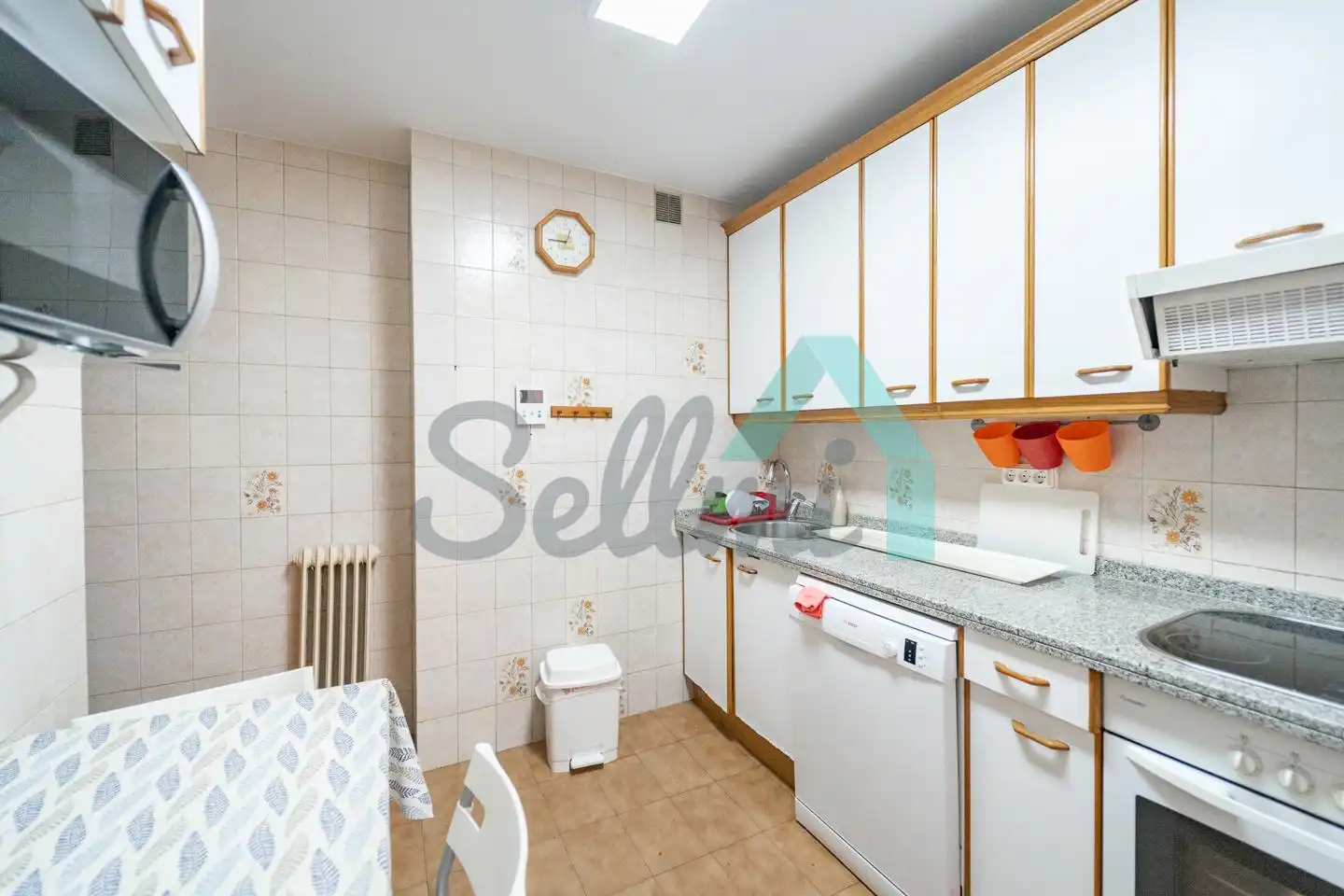 Kitchen of Flat for rent in Oviedo   with Heating, Parquet flooring and Terrace