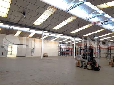 Nave industrielle à vendre à CL OLIVERAL 2-1