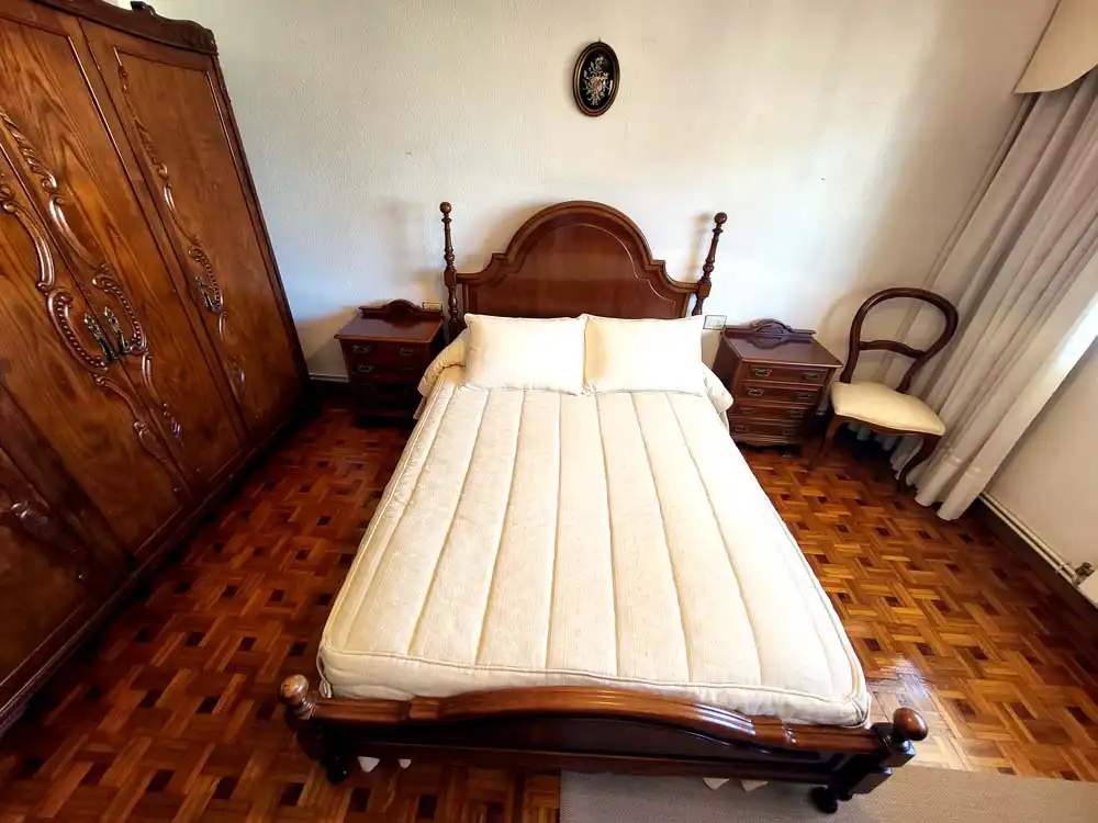 Habitación de Piso de alquiler en Vigo  con Calefacción, Parquet y Terraza