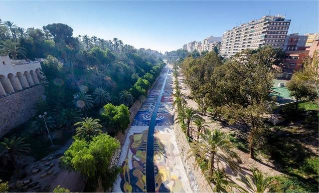 Terreno residencial en Venta en El Raval - Portes Encarnades