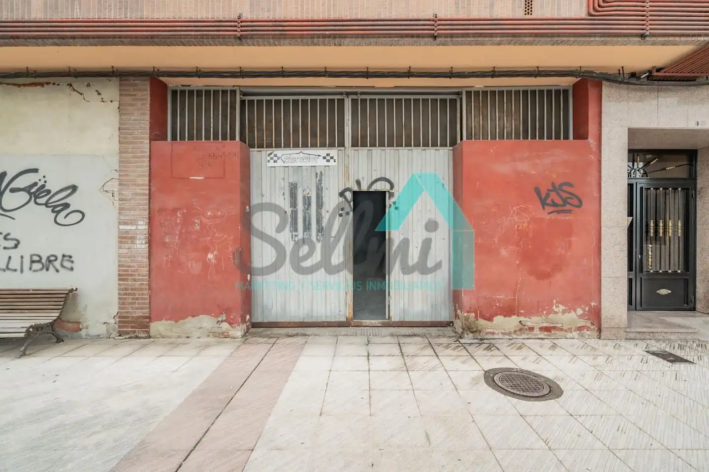 Business premises to rent in Lugones, imagen 12