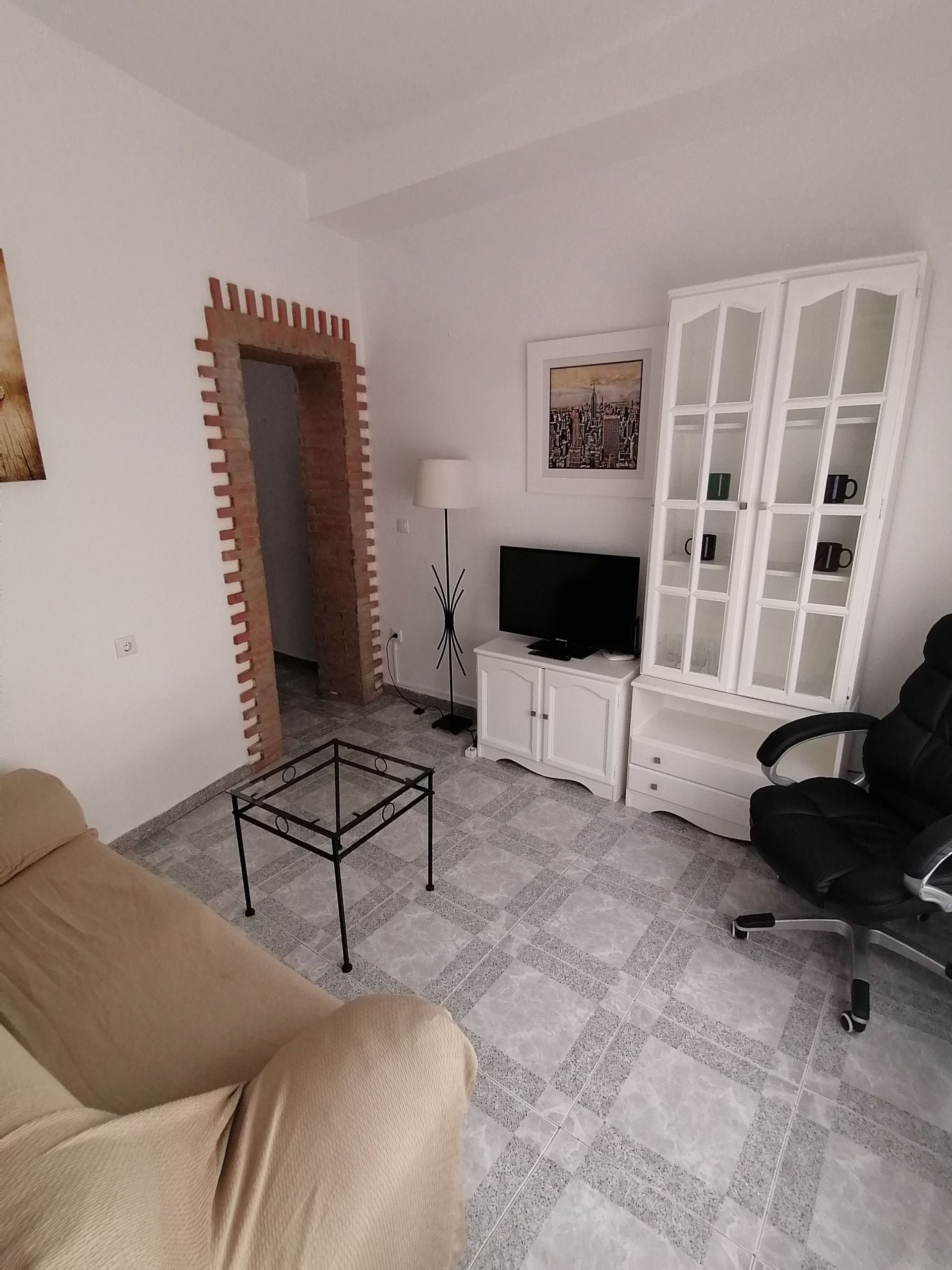 Living room of Duplex to rent in Algeciras  with Furnished