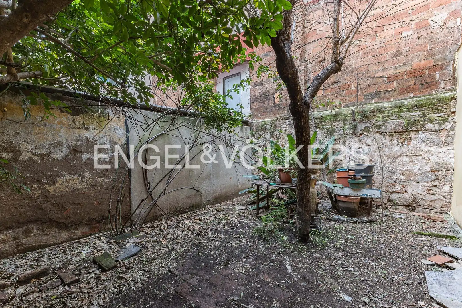 Terrasse von Wohnung zum Verkauf in Barcelona mit Heizung und Privatgarten
