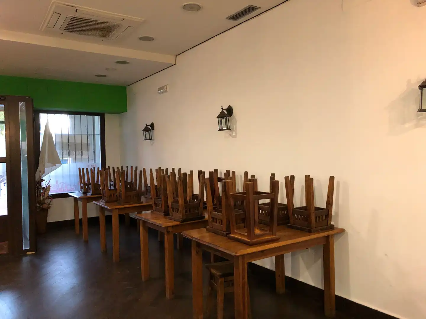 Commercial properties for sale in Ciudad Real  with Air Conditioner and Heating