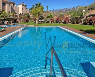 Piscina de Dúplex en venda en San Miguel de Abona amb Terrassa, Balcó i Piscina comunitària