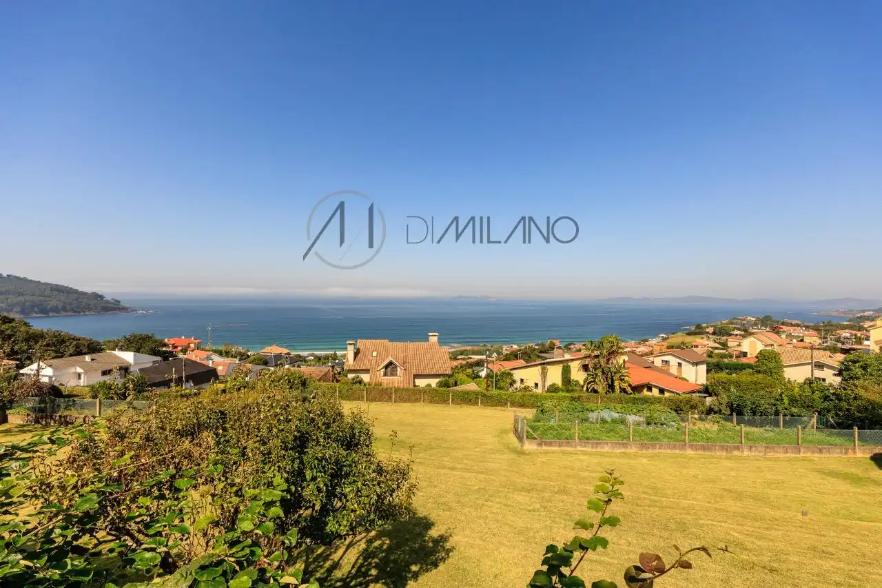 Casa o chalet en venta en Nigrán con Calefacción, Jardín privado y Parquet