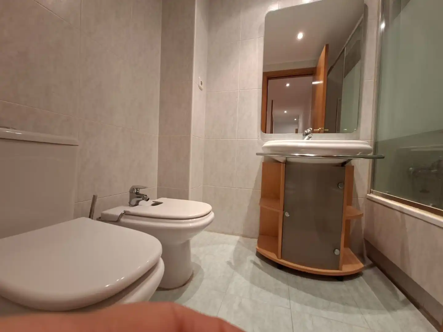 Wohnung zur Miete in Esteve Albert, Via Europa - Parc Central