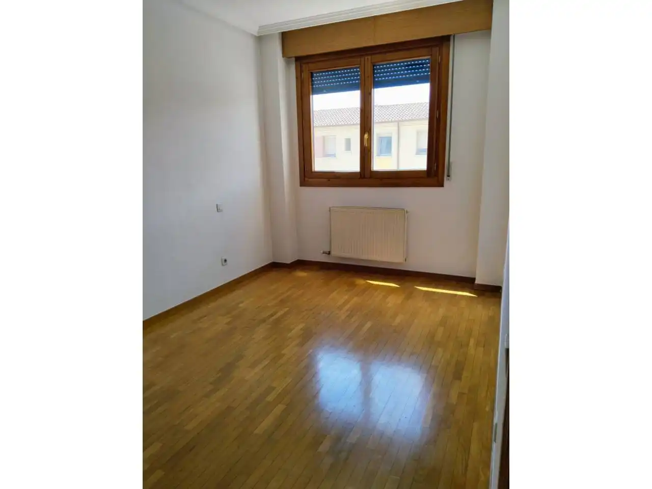 Habitación de Piso en venta en Burgos con Calefacción y Amueblado