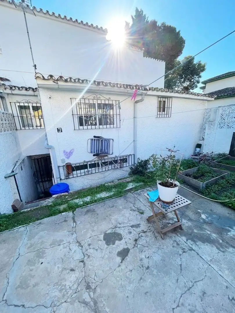 Maison mitoyenne avec jardin à vendre à Solymar, imagen 3