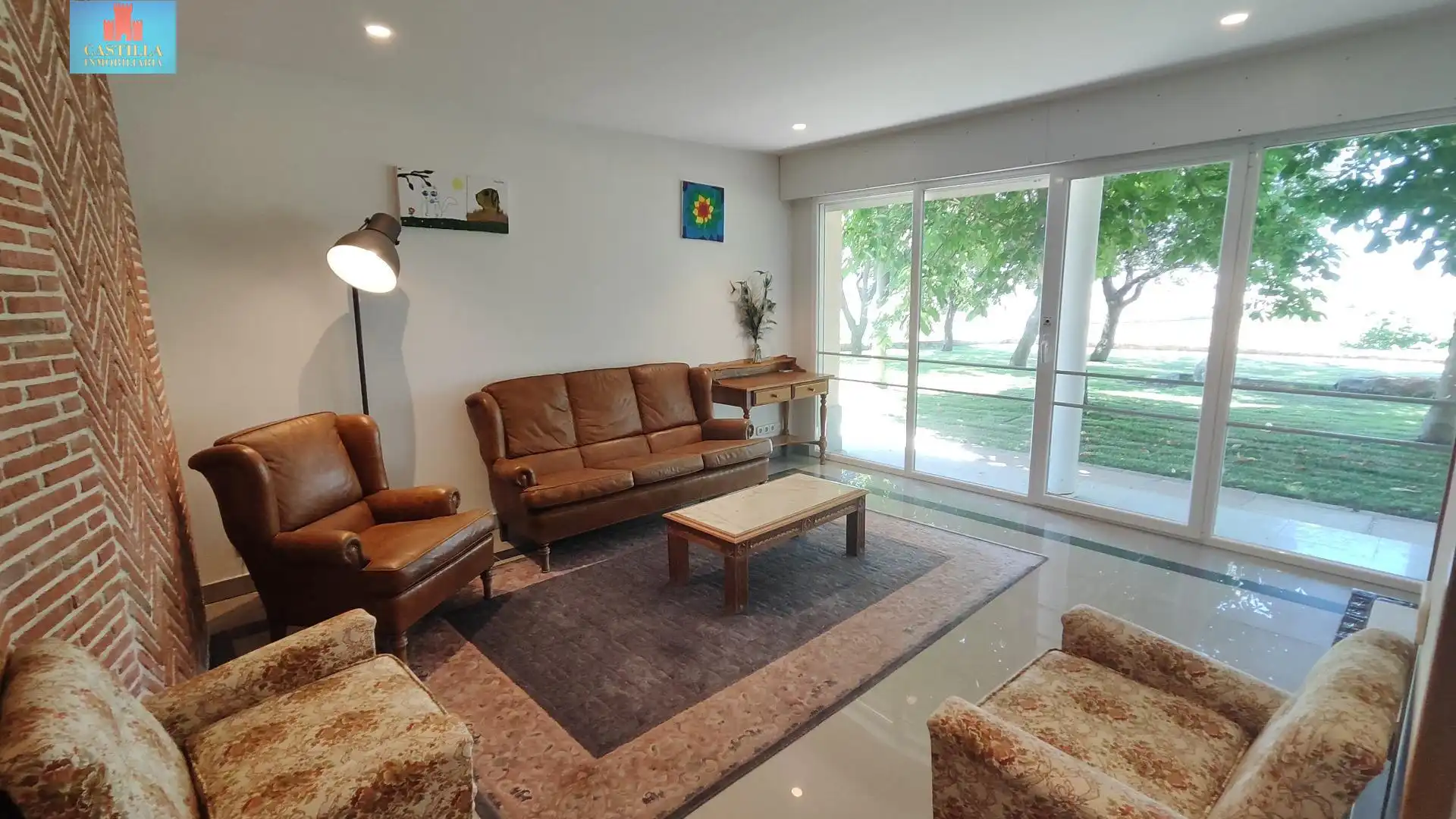 Sala de estar de Finca rústica en venta en Muñopepe con Calefacción, Jardín privado y Trastero