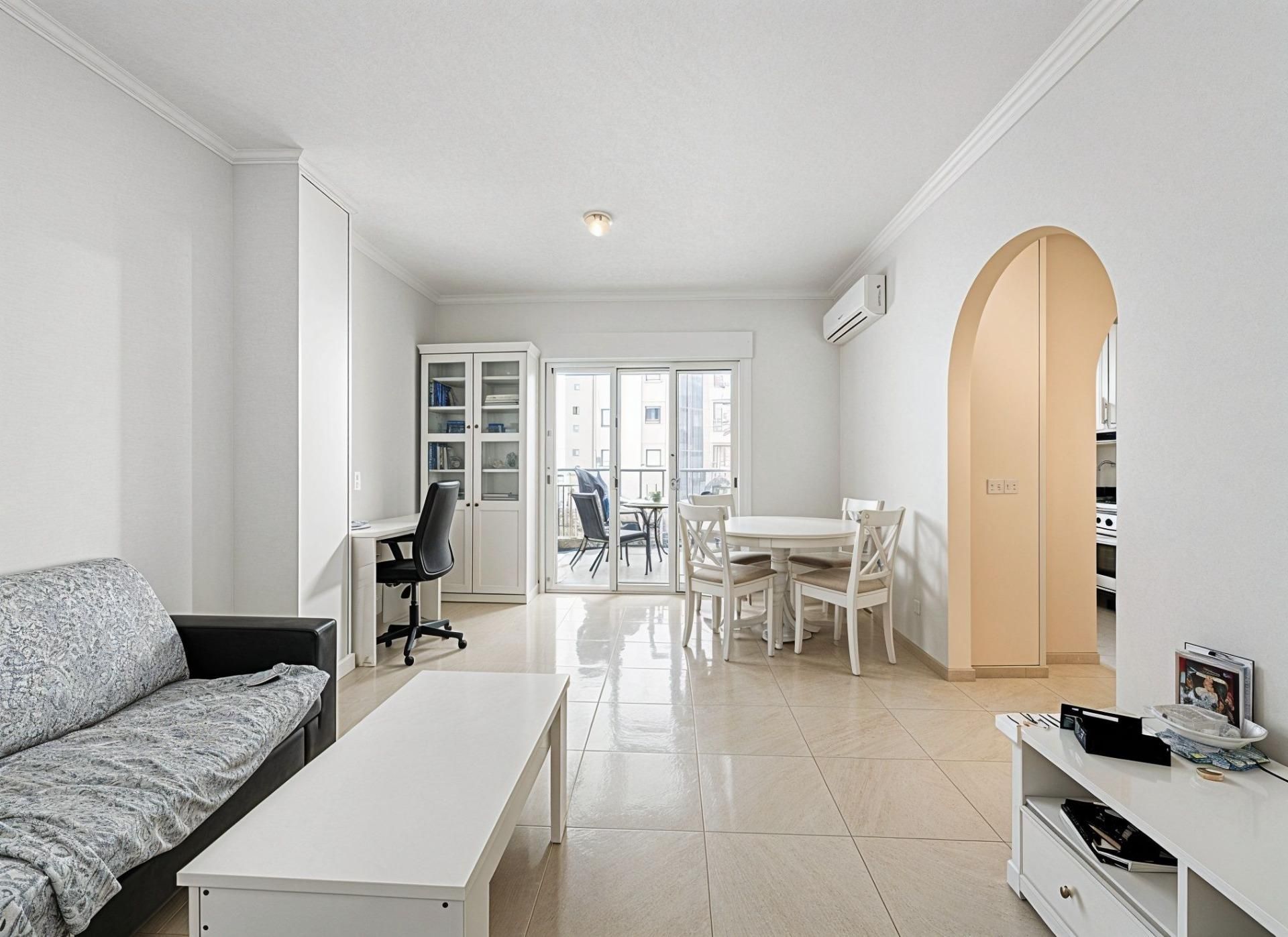 Vista exterior de Apartamento en venta en Villajoyosa / La Vila Joiosa con Calefacción, Jardín privado y Terraza