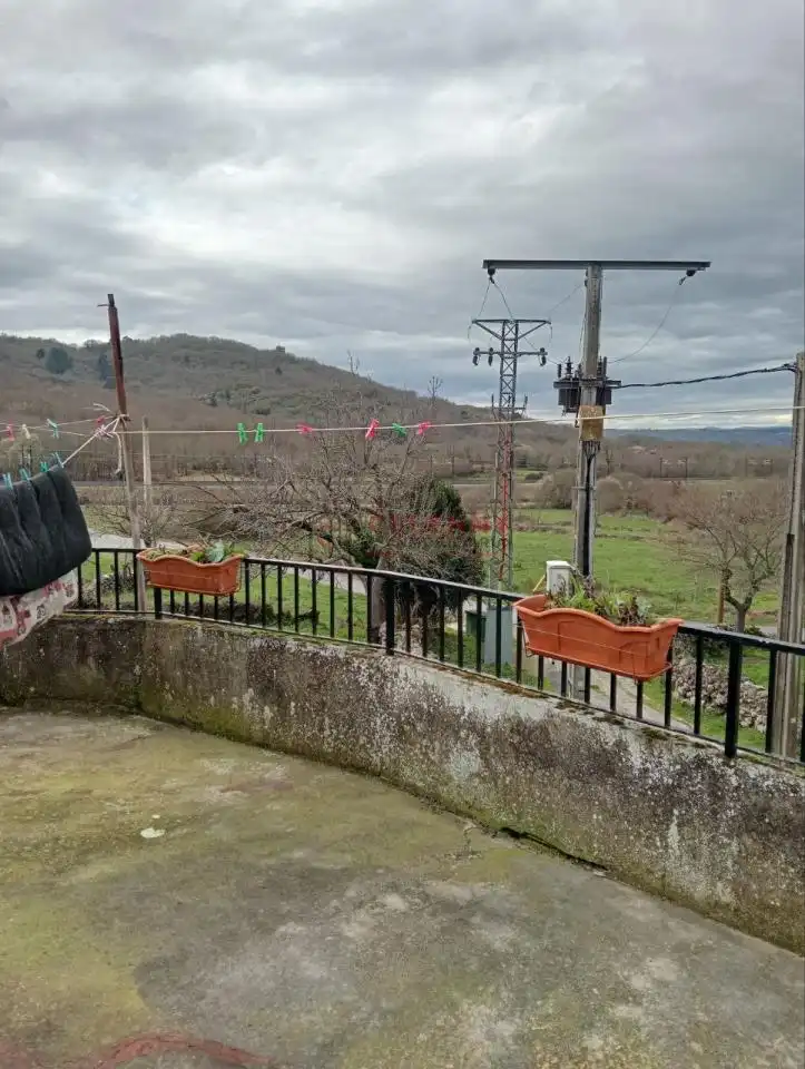 Terrasse von Einfamilien-Reihenhaus zum Verkauf in Allariz mit Heizung, Terrasse und Abstellraum