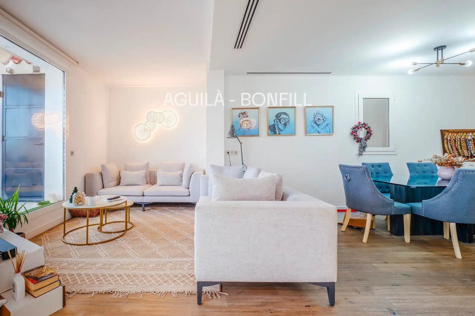 Sala de estar de Ático en venta en Barcelona con Aire acondicionado, Calefacción y Parquet