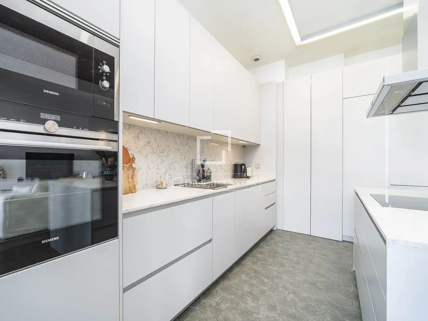 Cocina de Piso en venta en Barcelona con Aire acondicionado, Terraza y Balcón