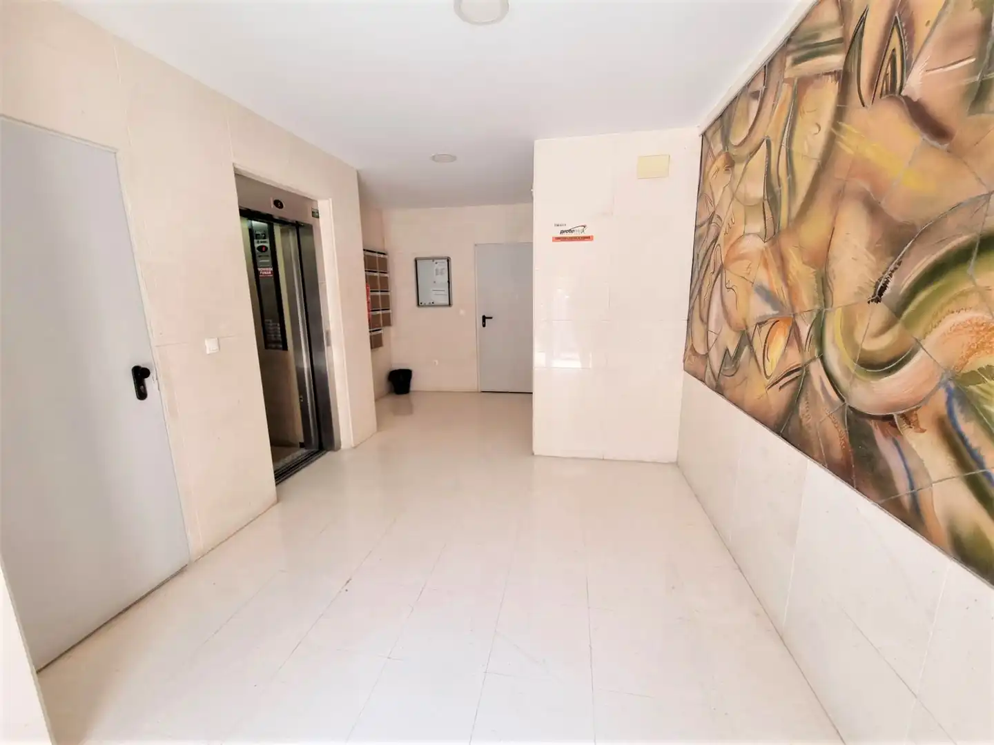 Flat for sale in Calle Astrónomo Comas Sola, Florida Baja