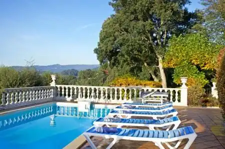 Casa o xalet de lloguer a Escalinata de Soutoxuste, Redondela