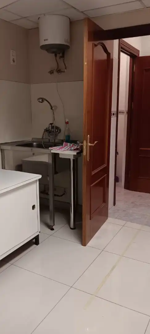 Cocina de Local en venta en Madrid con Aire acondicionado y Calefacción