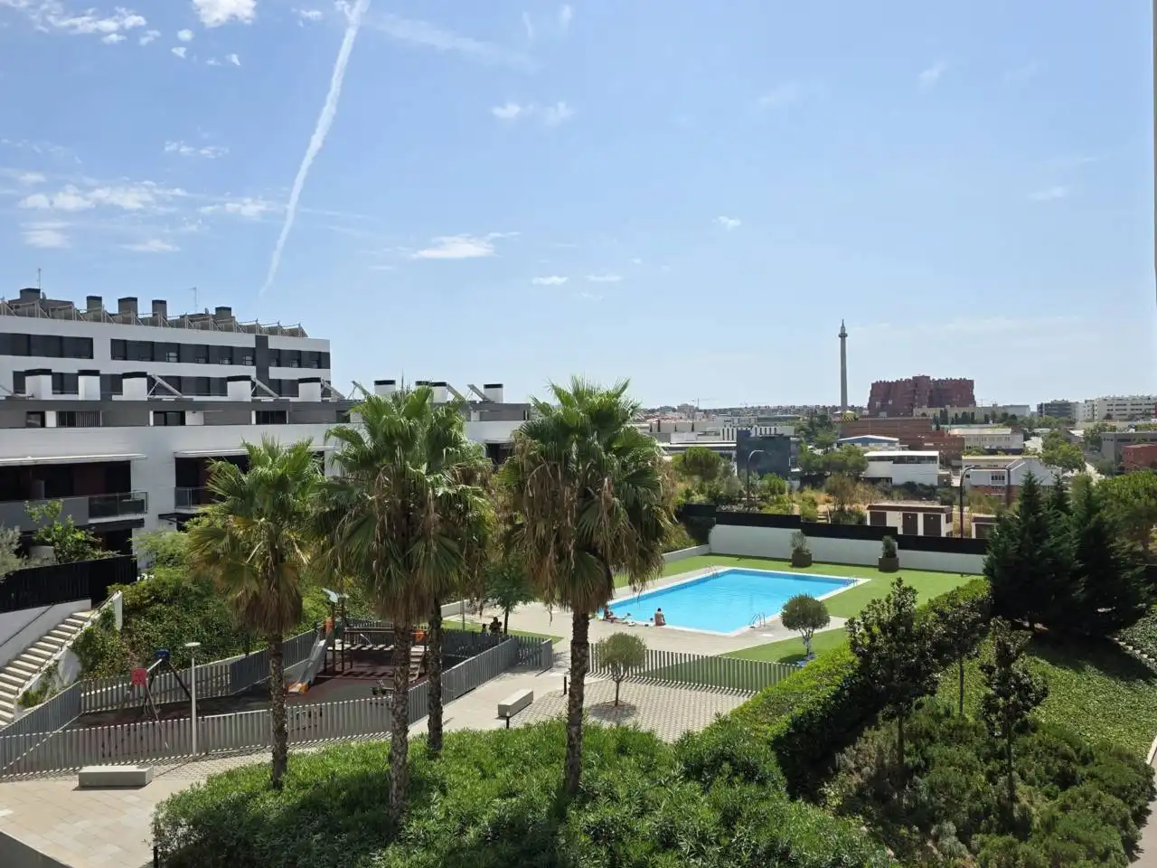 Piscina de Piso en venta en Sant Just Desvern con Aire acondicionado, Calefacción y Terraza