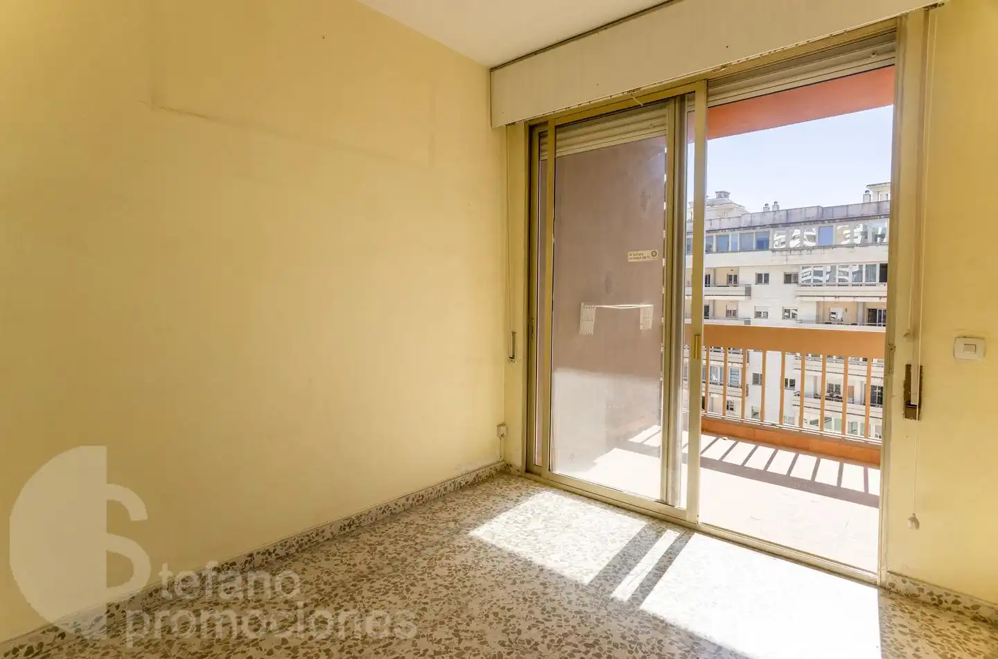 Bedroom of Flat for sale in Málaga  with Air Conditioner, Terrace and Storage room
