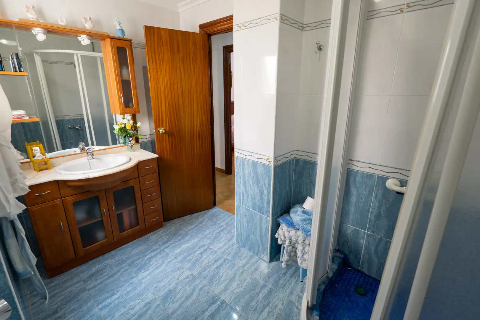 Baño de Piso en venta en Ibi con Trastero y Amueblado