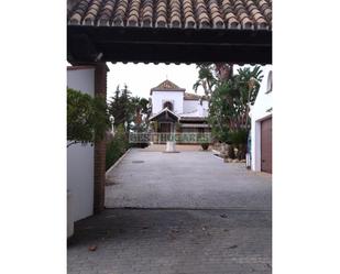 Exterior view of House or chalet for sale in Estepona