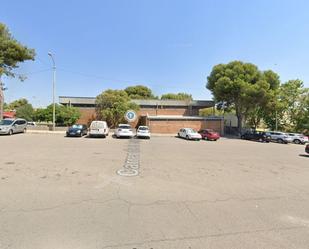 Vista exterior de Pis en venda en Sant Boi de Llobregat