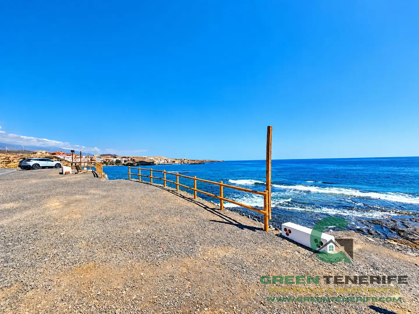 Vista exterior de Casa adosada en venta en Arico con Terraza