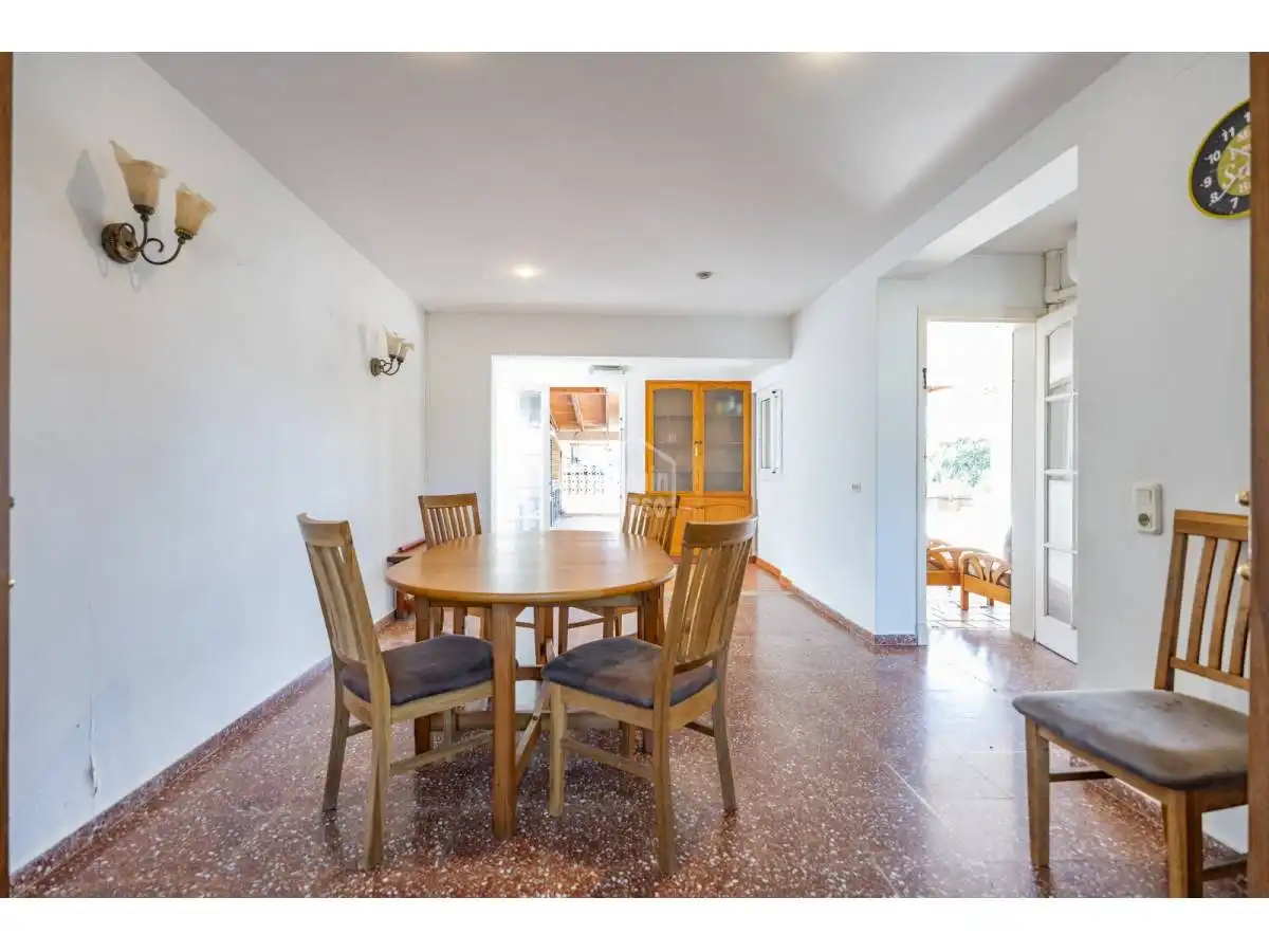 Chalet con piscina en venta en Trebalúger, imagen 4