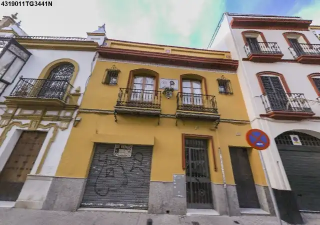 Vista exterior de Casa o chalet en venta en Sevilla