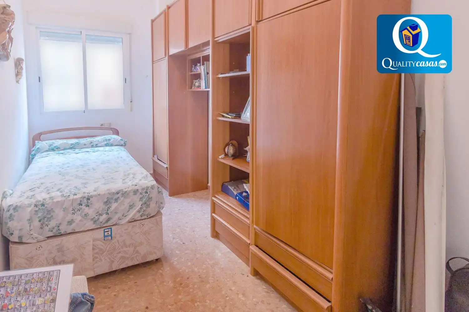 Dormitori de Casa o xalet en venda en Sant Joan d'Alacant amb Calefacció i Terrassa