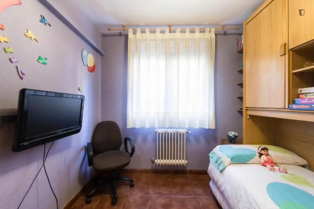 Bedroom of Apartments for rent in Madrid  with Air Conditioner, Heating and Furnished