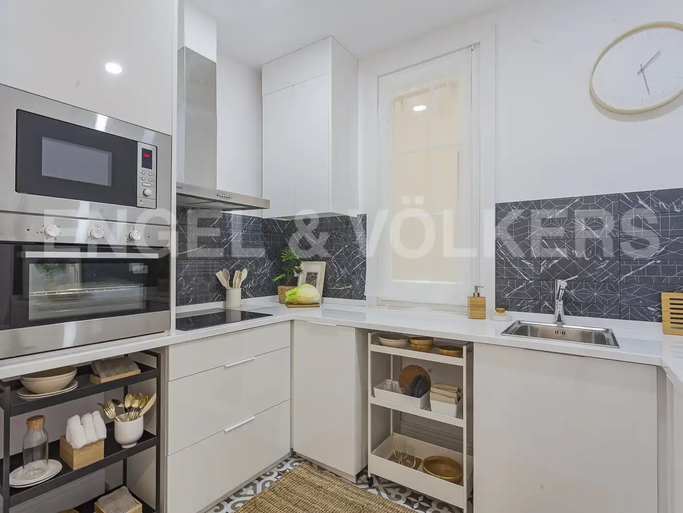 Küche von Wohnung zum Verkauf in Barcelona mit Heizung und Balkon