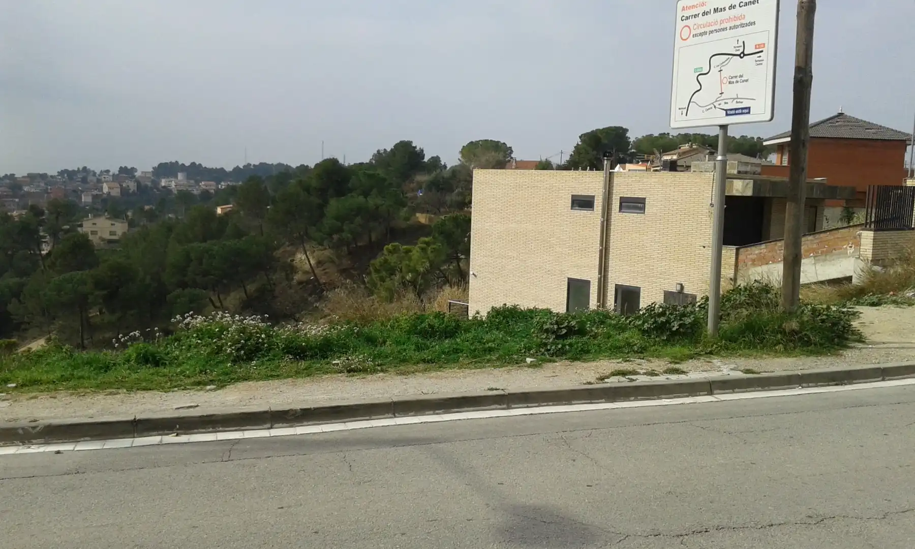 Terrenos y solares en venta en Castellnou - Can Mir - Can Solà