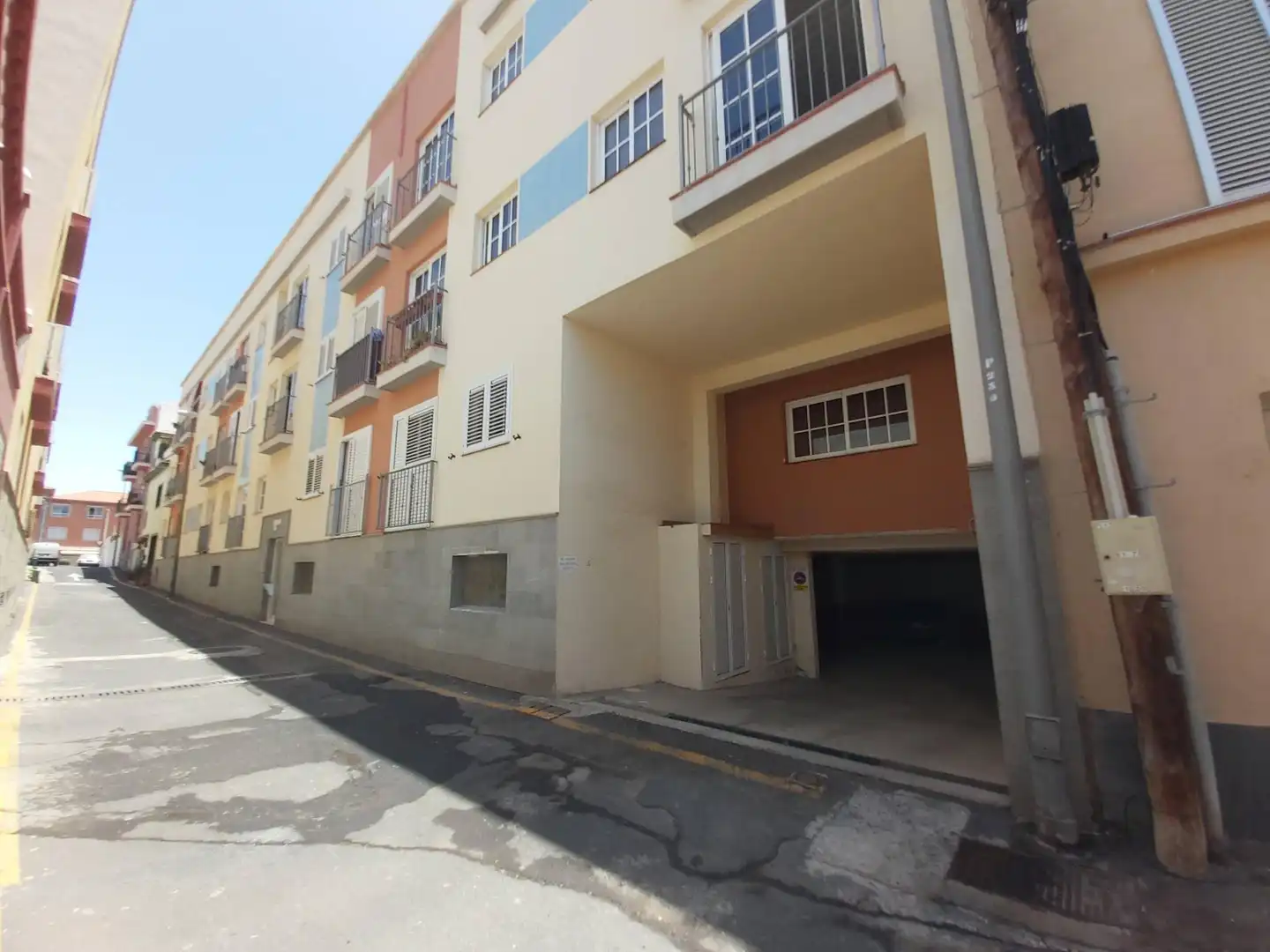 Außenansicht von Garage zur Miete in Candelaria