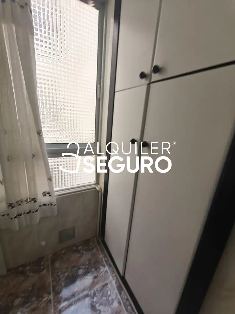 Piso de alquiler en Delicias, Barrio de Delicias