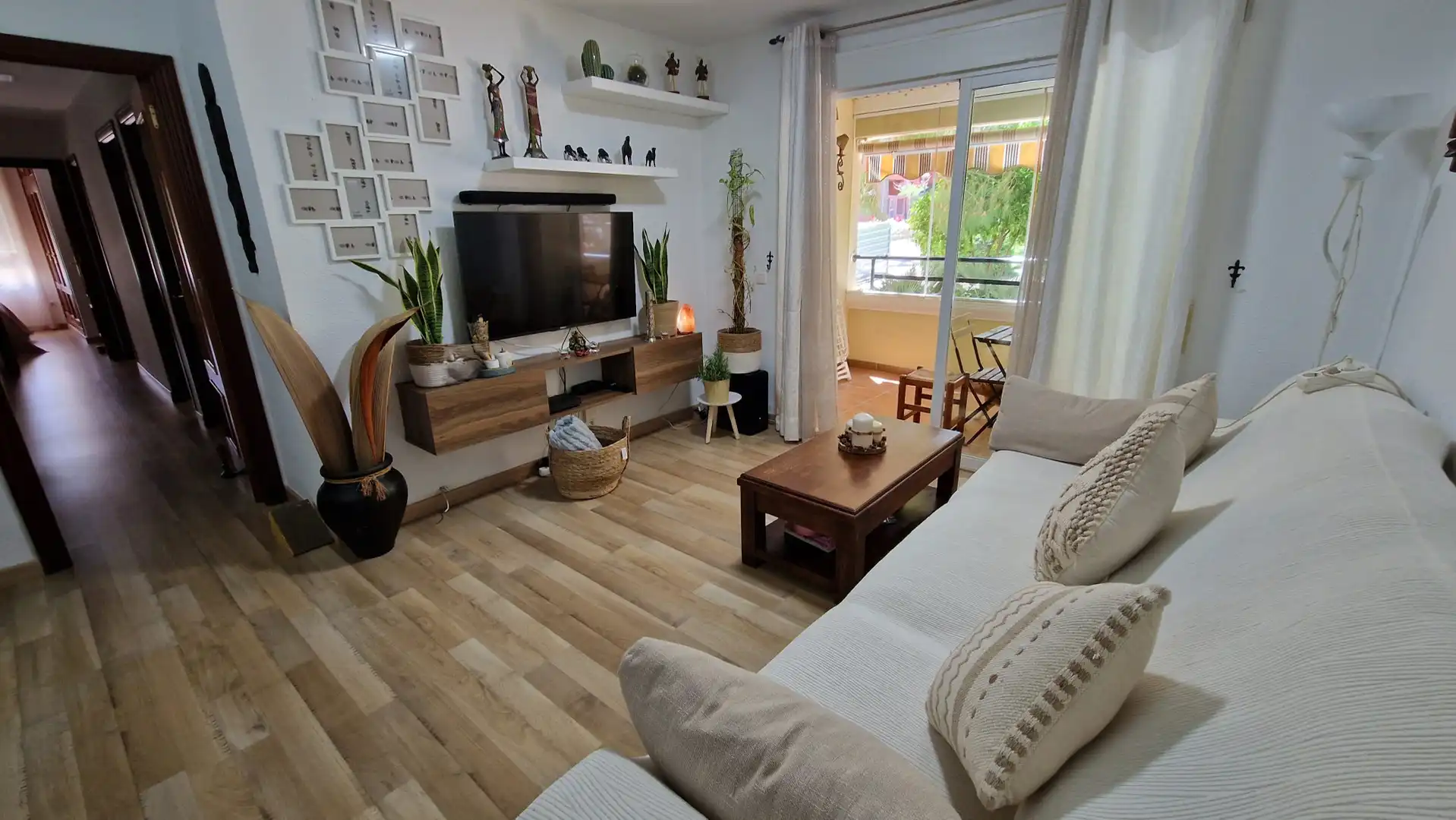 Wohnzimmer von Wohnungen zum Verkauf in Estepona mit Terrasse und Abstellraum