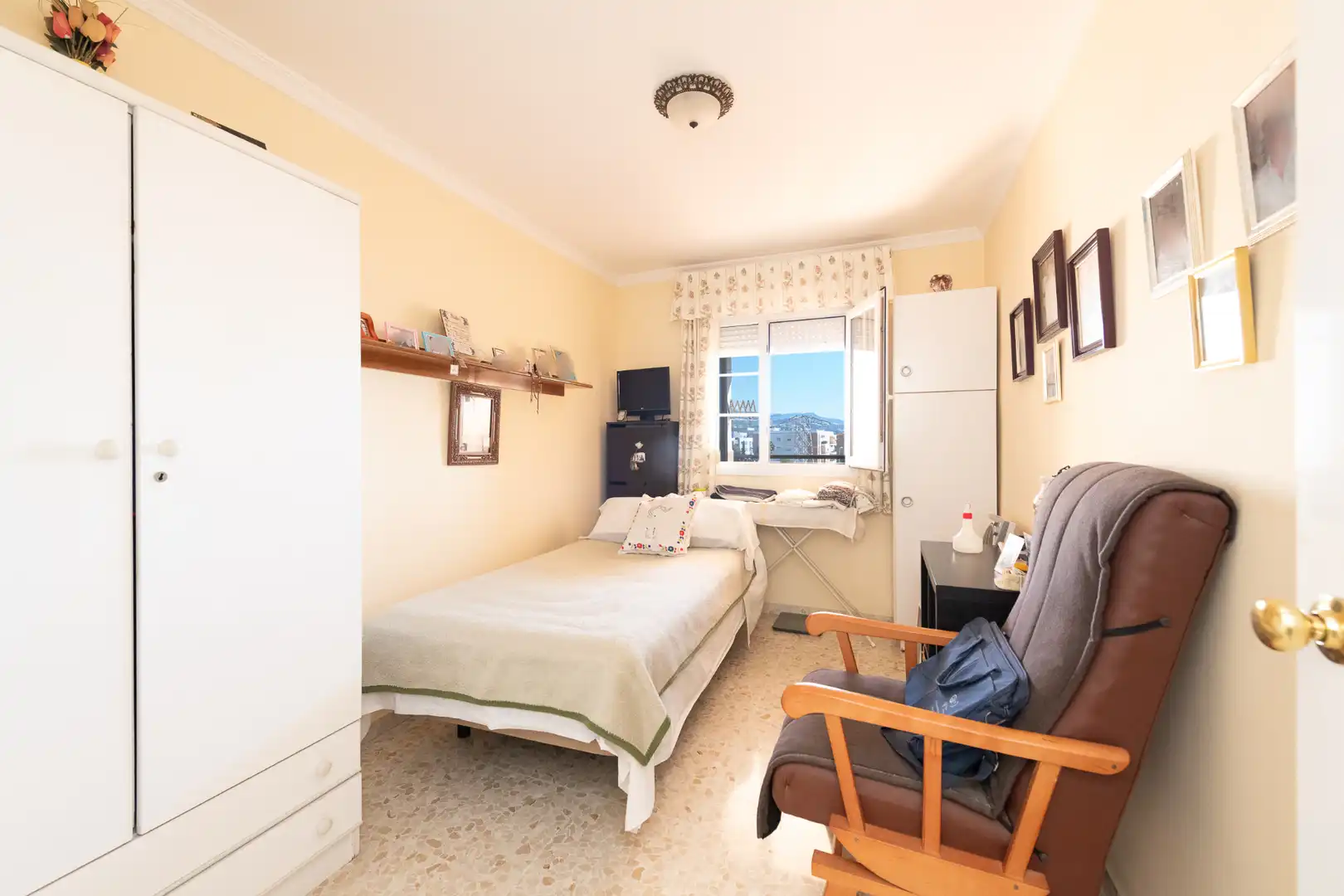 Bedroom of Flat for sale in Vélez-Málaga  with Terrace, Storage room and Community pool