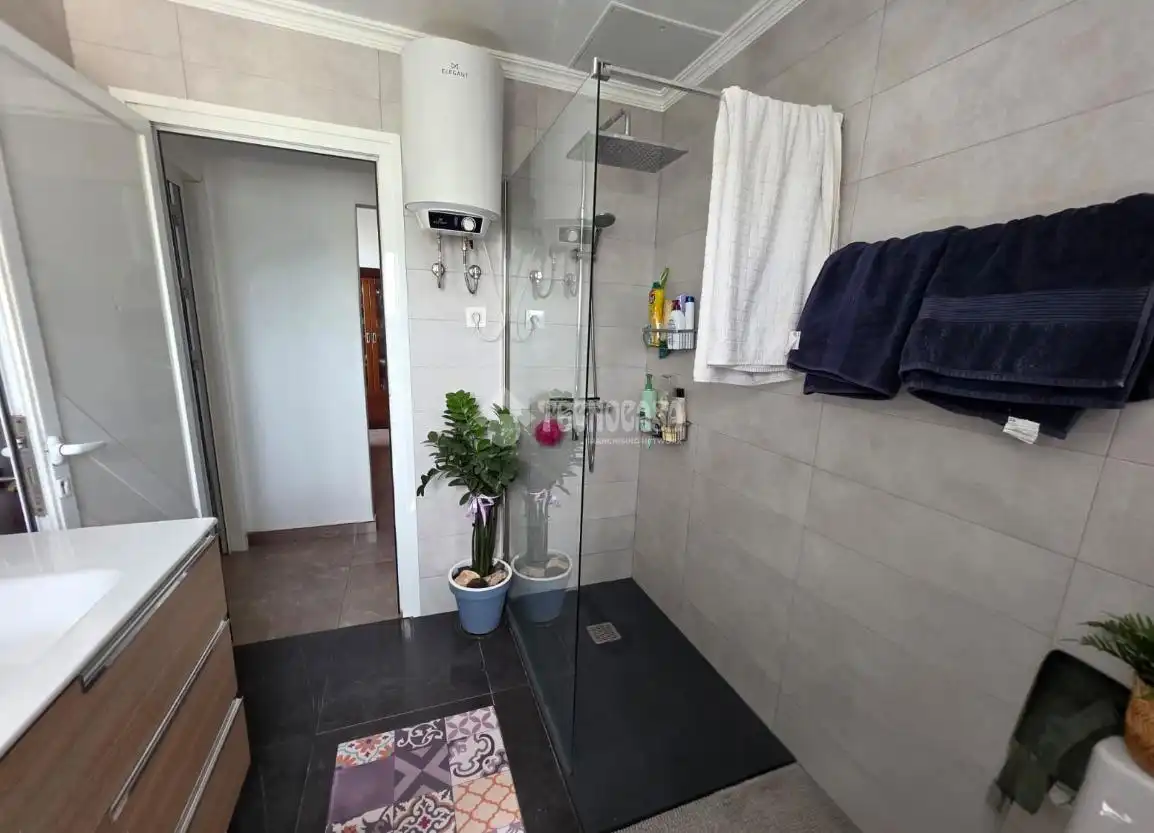 Baño de Piso en venta en Tías