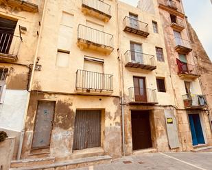 Vista exterior de Casa o xalet en venda en Tortosa amb Terrassa i Balcó