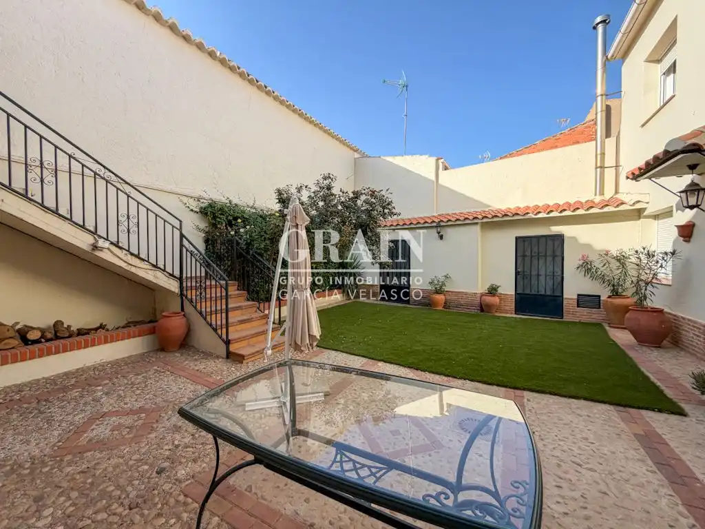 Garden of Detached homes for sale in Barrax  with Air Conditioner, Heating and Storage room
