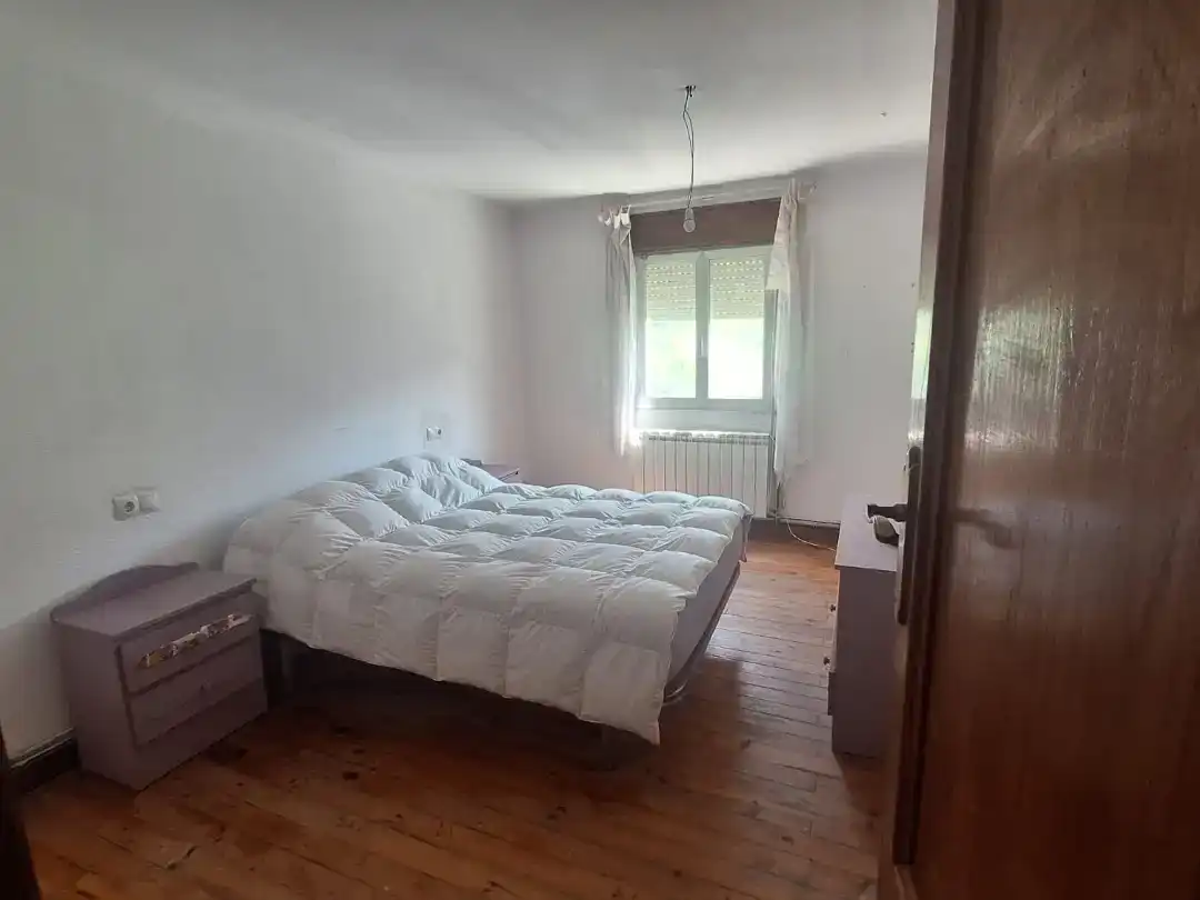 Habitación de Casa o chalet en venta en Quiroga con Jardín privado, Trastero y Amueblado