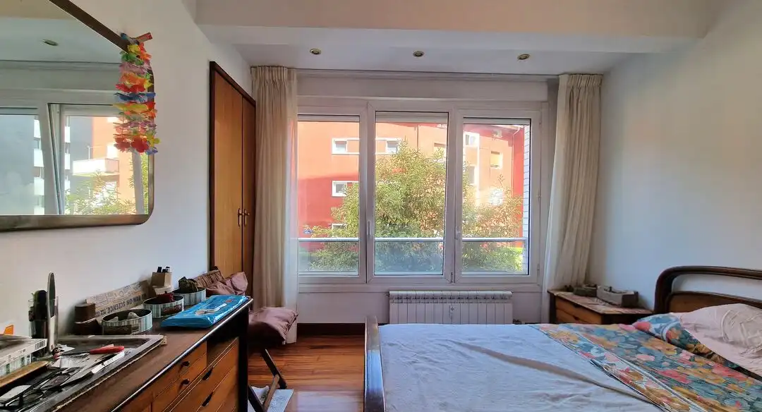 Bedroom of Flat for sale in Donostia - San Sebastián   with Heating, Terrace and Storage room