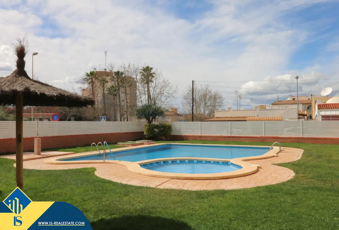 Apartamento con terraza en venta en Nueva Torrevieja - Aguas Nuevas, imagen 2