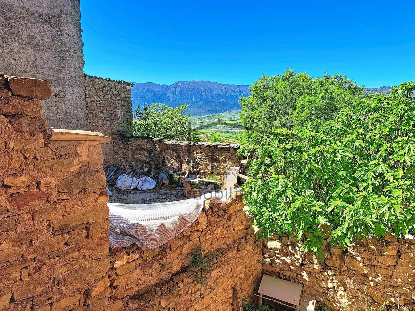 Terraza de Casa o chalet en venta en Llimiana con Calefacción, Trastero y Amueblado