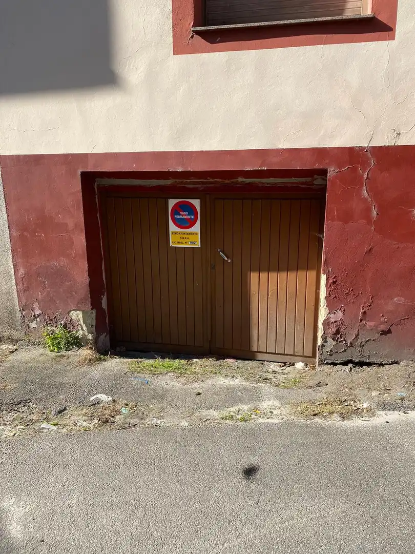 Parking of Buildings for sale in San Martín del Rey Aurelio