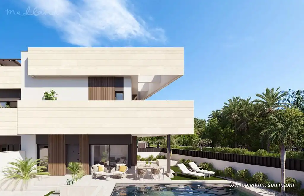 Chalet con piscina en venta en Pilar de la Horadada ciudad, imagen 2
