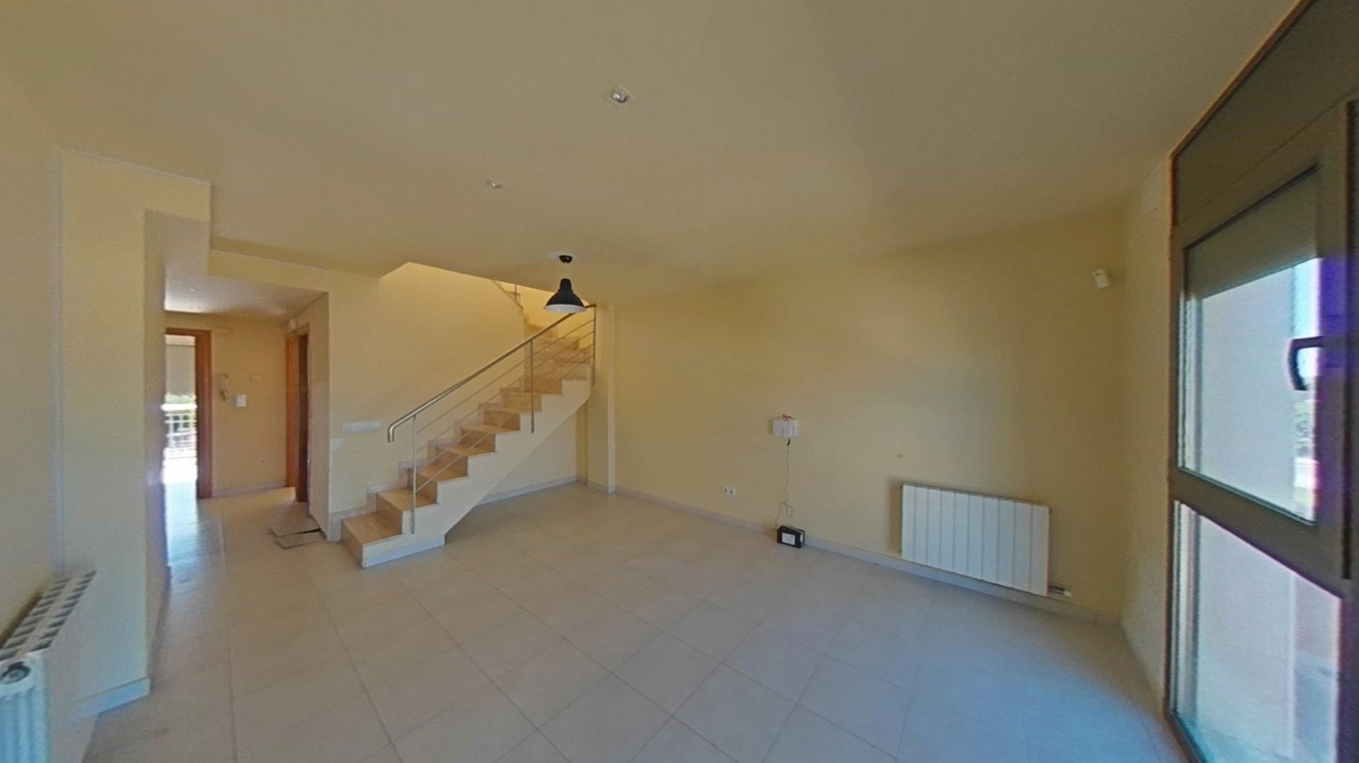 Wohnung zum verkauf in Santa Margarida I Els Monjos mit Balkon